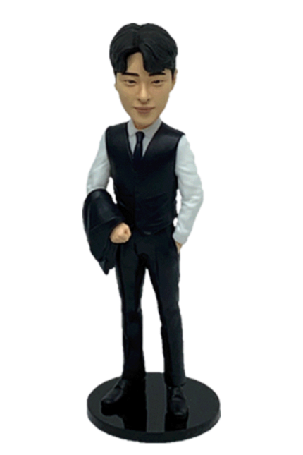 Suit Figure 17cm